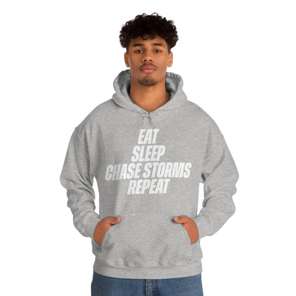 Eat, Sleep, Chase Storms, Repeat Sudadera con capucha 