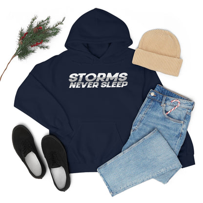 Sudadera con capucha Storms Never Sleep 