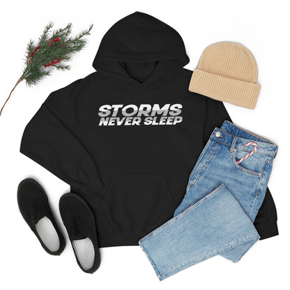 Sudadera con capucha Storms Never Sleep 